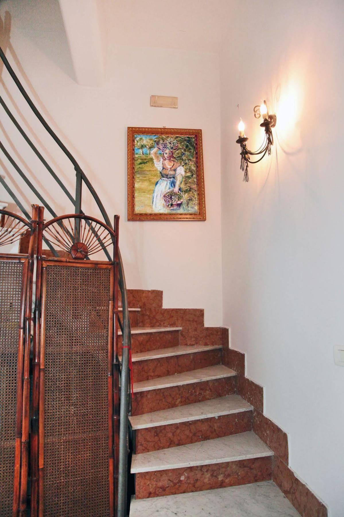 Crispi Rooms Catania Exterior photo